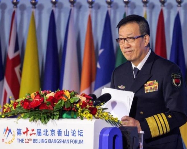董军防长身着军装，掷地有声的重申了解放军捍卫祖国统一的坚定决心，明确表示不容许任