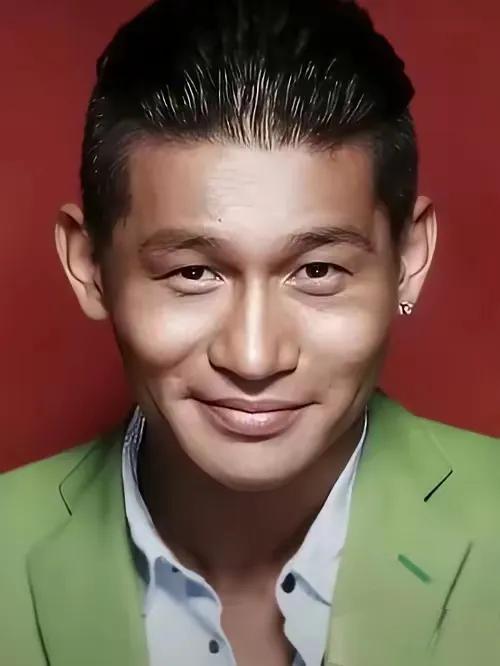 人人都想演正派，余皑磊为何专演反派？
 谁不想在镜头前演一身正气、受人喜爱的正派