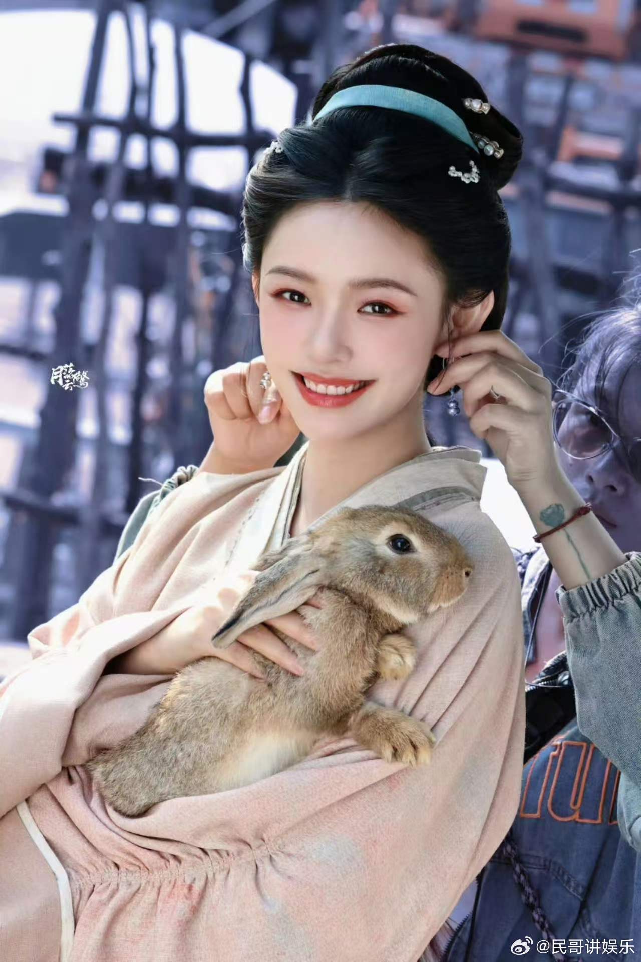 💔林允聊斋大婚镜头喜庆红婚服反差惊悚感十足，瑶华大婚眼底全无喜乐，一心执念变美
