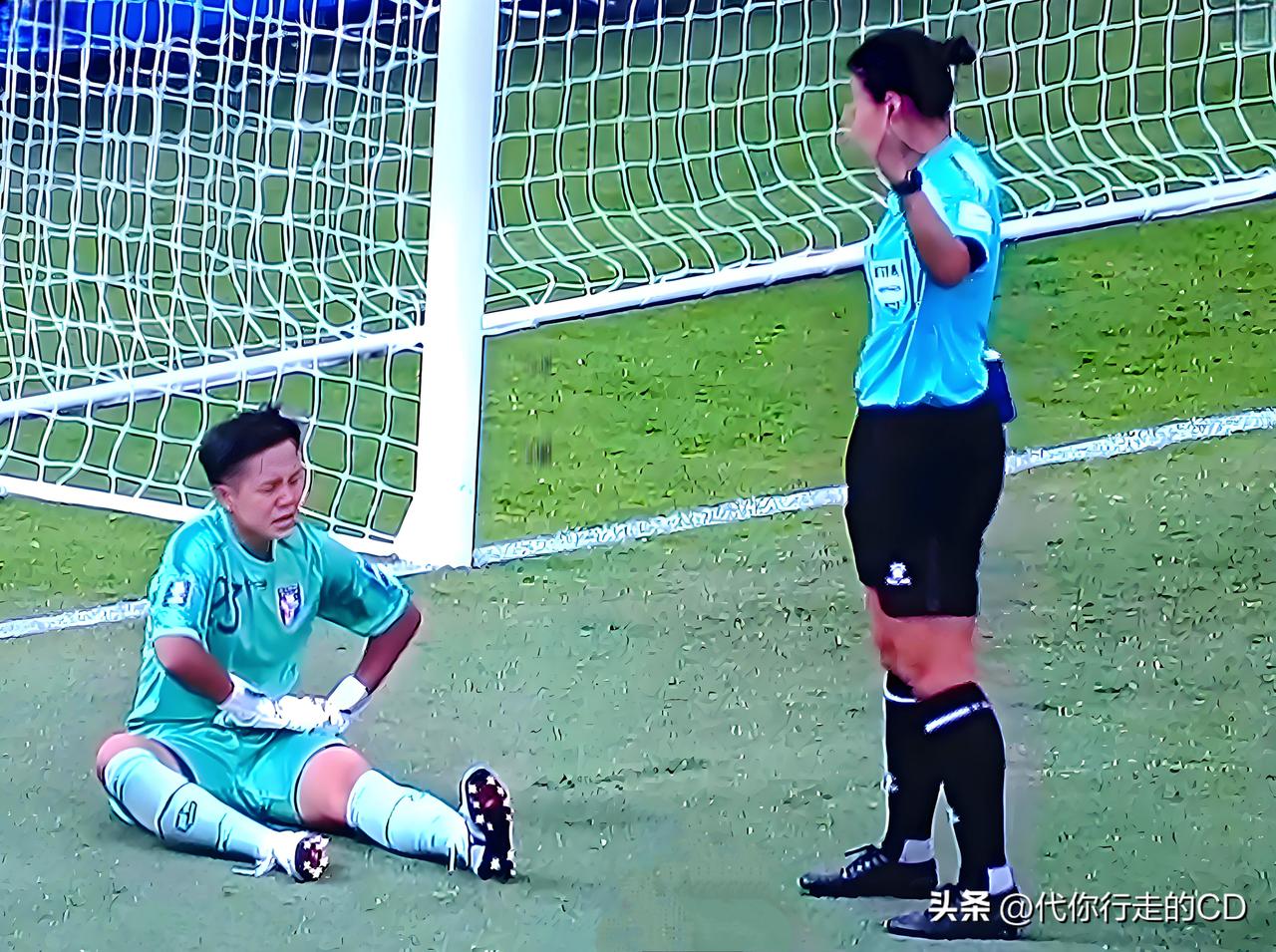 这个门将好厉害...面对20脚射门力保球门不失，终结中国女足38年来26连胜的记
