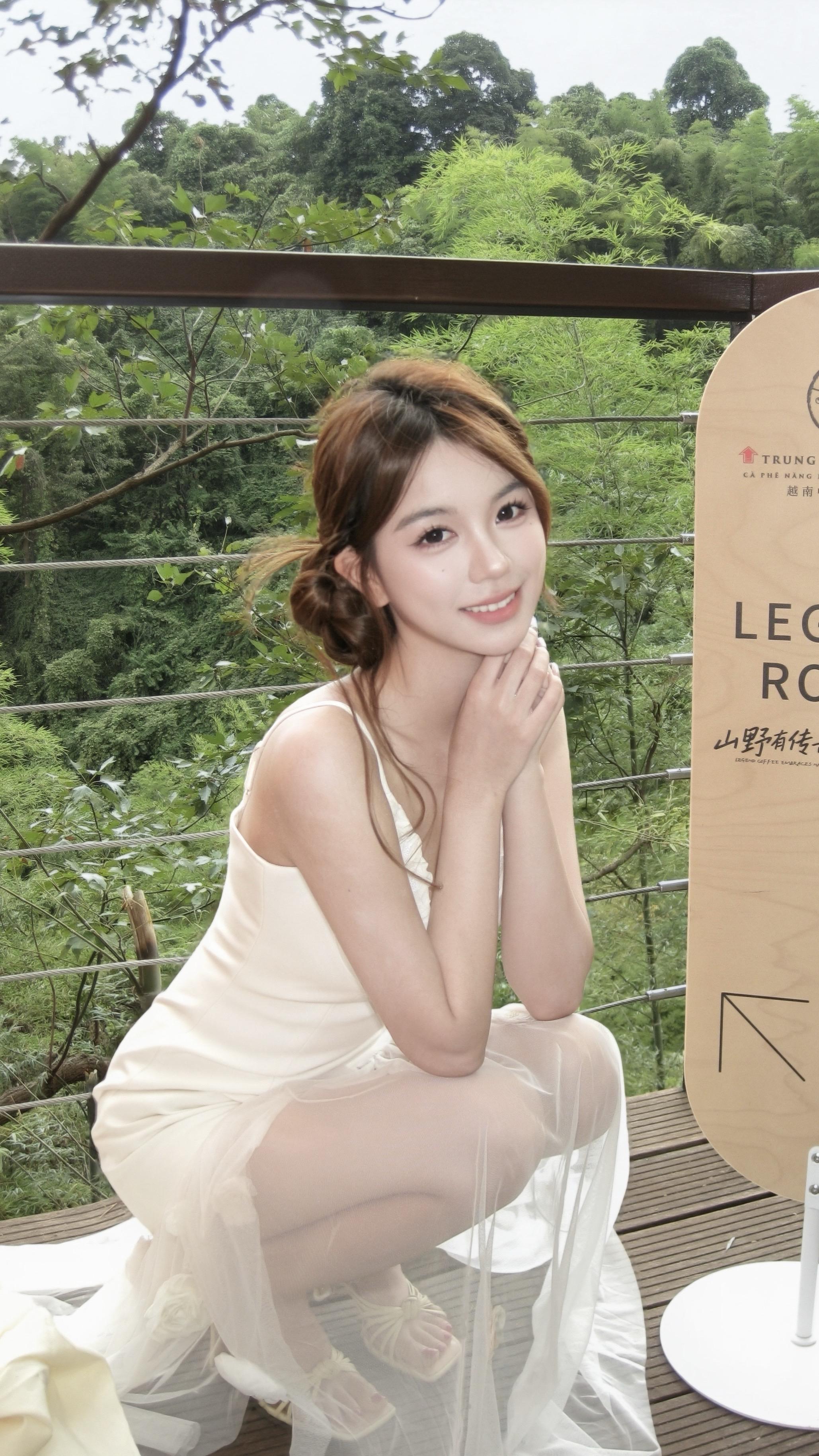 灯火阑珊  我的心借了你的光是明是暗