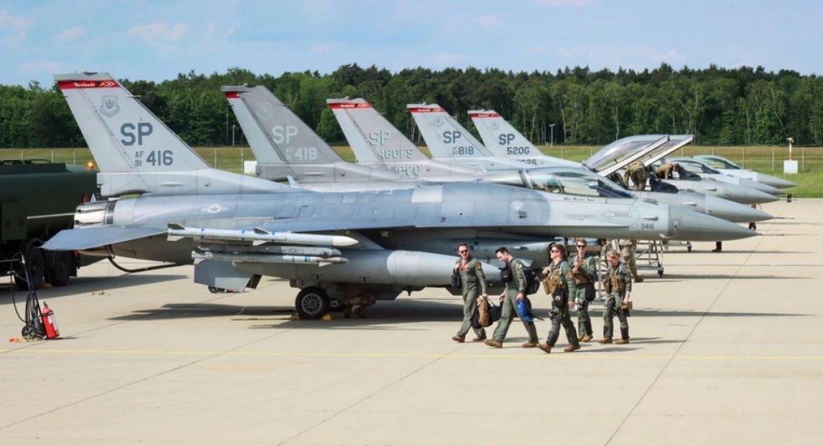 美国F-16降落在欧洲空军基地，可能不会得到服务？

F-16 /图片来源：DV