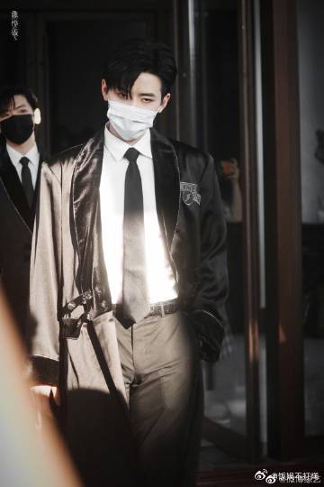 任豪伟大的爱豆时期 任豪的《Bad Guy》绝对是值得百看不厌的经典，每一次听都