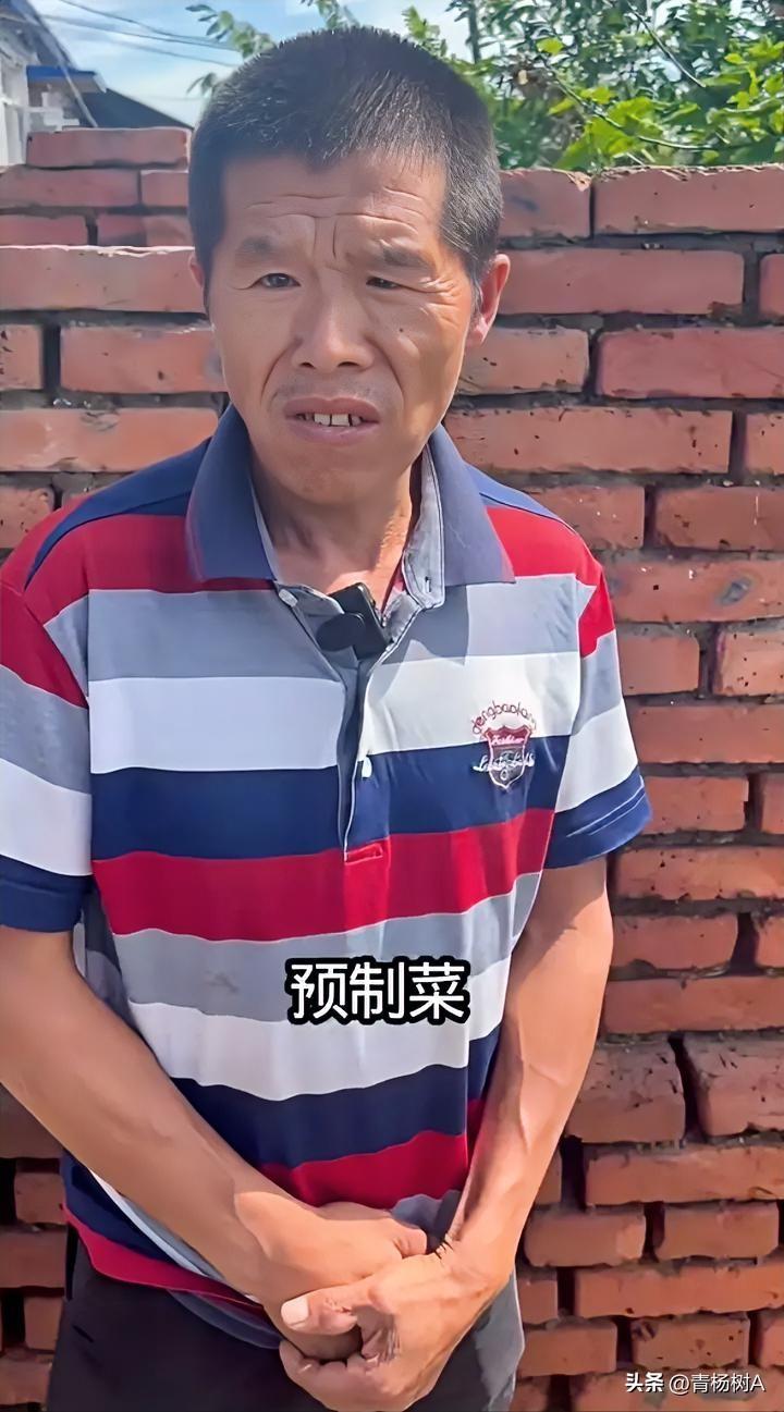 有人向路人抛出了几个问题，虽然答非所问，但句句属实，也让人无力反驳。

1、世界