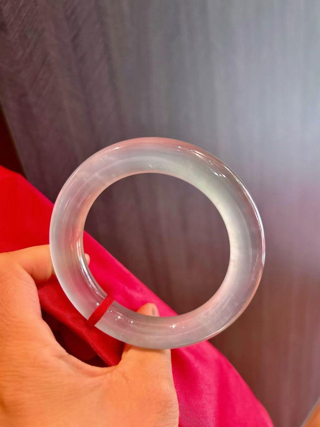 玻璃种圆条手镯，通透起胶，完美七位数，圈口56.5*12.2*11mm