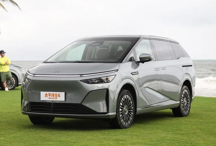 小鹏X9增程版终于定档！11月20日正式上市，当前预售35-37万，中大型MPV