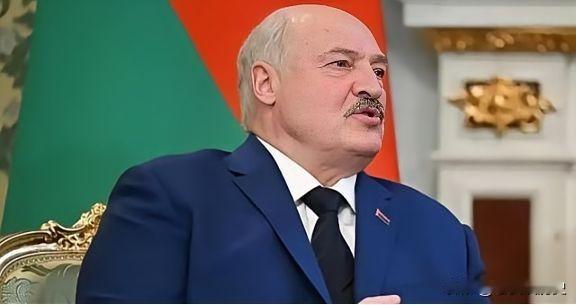 白俄罗斯总统卢卡申科曾爆出个惊天猛料，听得人头皮发麻、后背发凉！他表示：俄罗斯藏