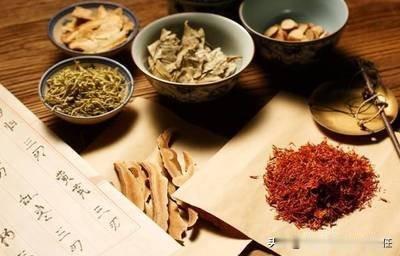 这两味药搭配，猛降血糖，化解糖尿病
今天给大家分享一个小方子，只有两味中药组成，