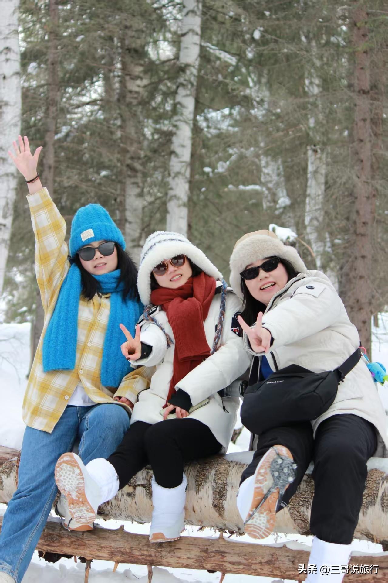 童话村里找回小时候的快乐密码✌
       谁懂啊！在禾木实现了“雪国自由”！