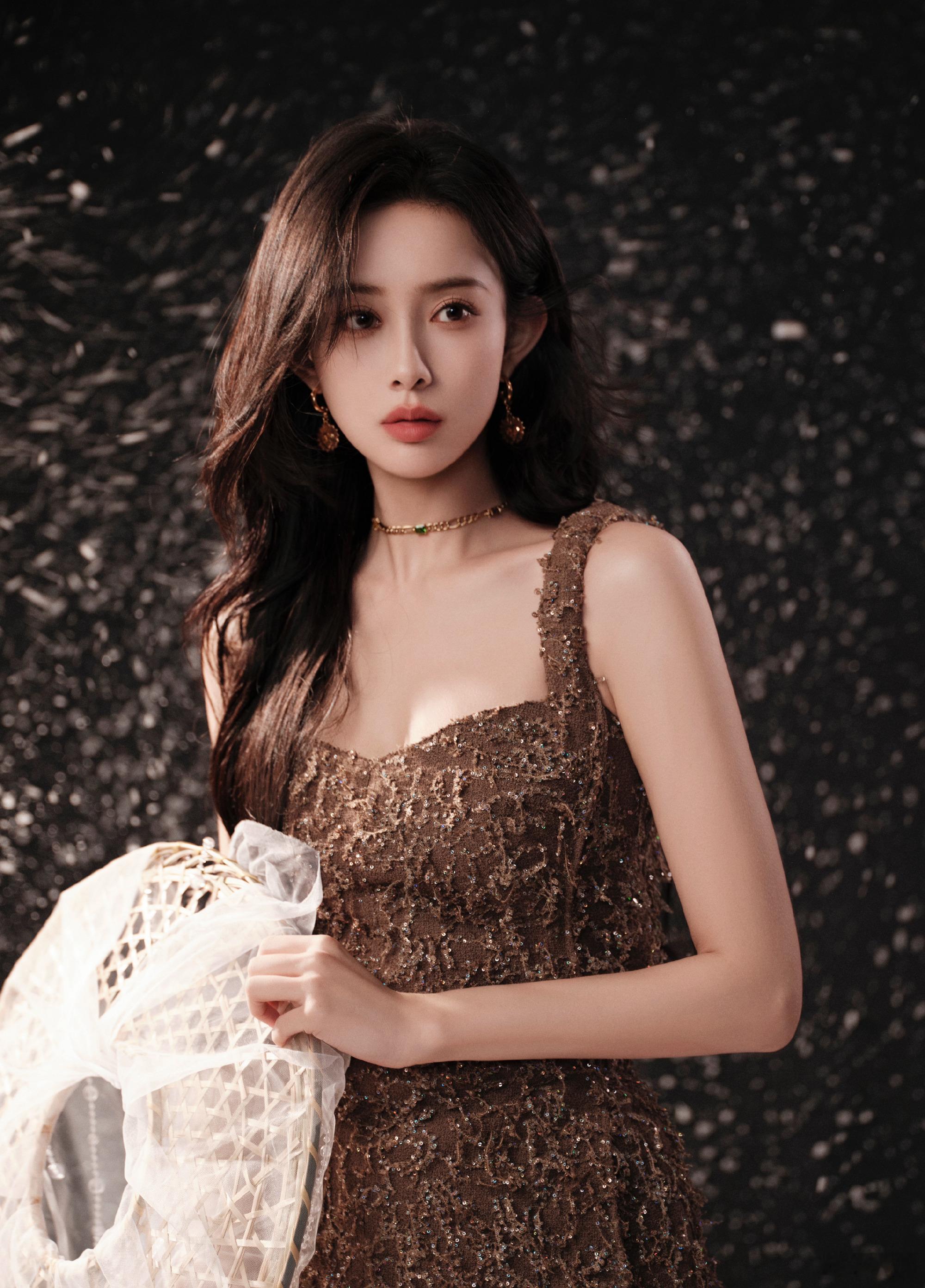孟姐 你好娇啊  孟子义真的好美丽啊 