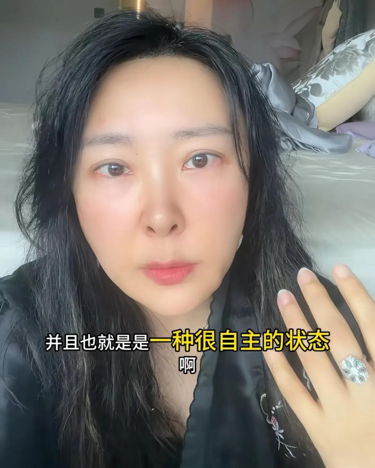 游本昌的女儿游思涵说：“我父亲最后的两三天他选择不吃不喝，然后我们也没有强行喂他
