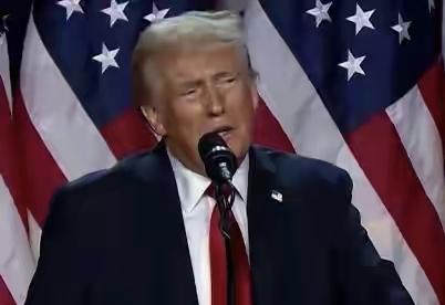 卫星镜头下的真实博弈：停火期意成乌军补给黄金窗口！
当泽连斯基提出60天停火协议