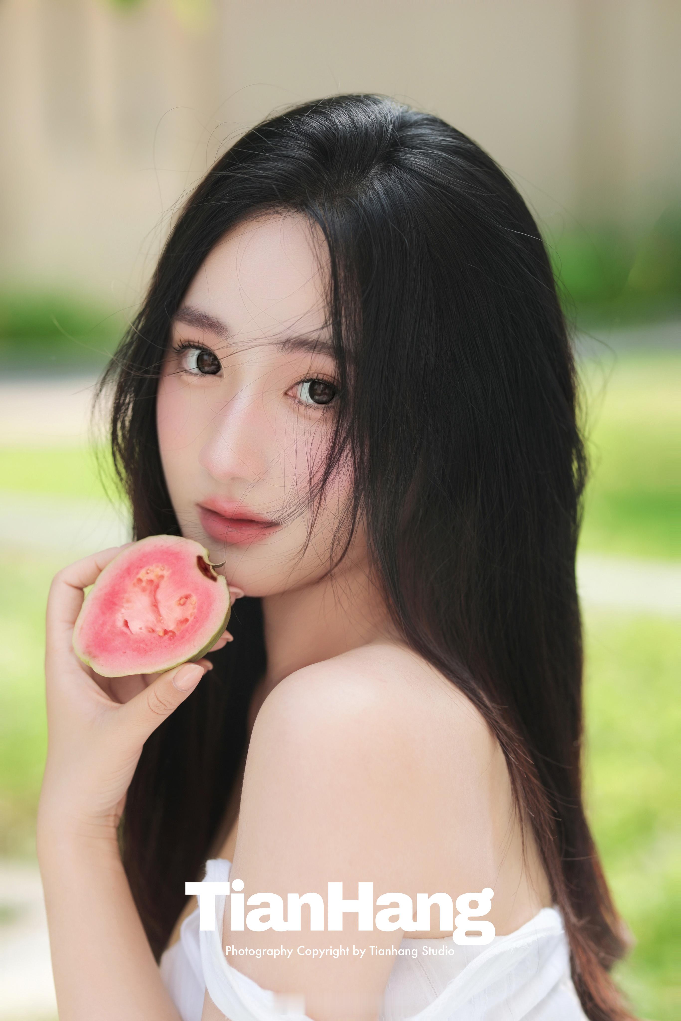 ✨客片分享氧气芭乐甜妹の满分日常💫天航工作室韩系少女心外景水果女孩天航客片 ​