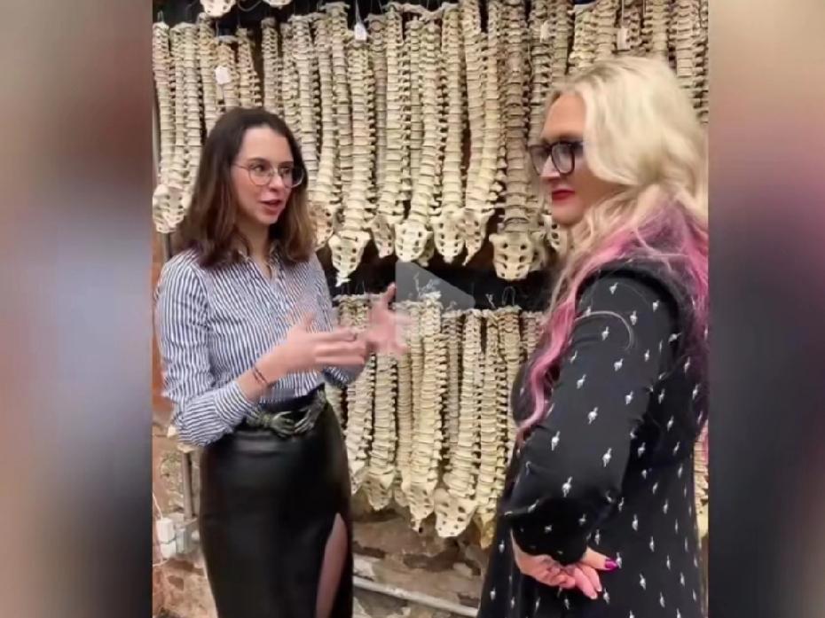 牢A透露出的高达还真有可能是真的！擦脸上的感受？

中国人都知道，资本主义是吃人