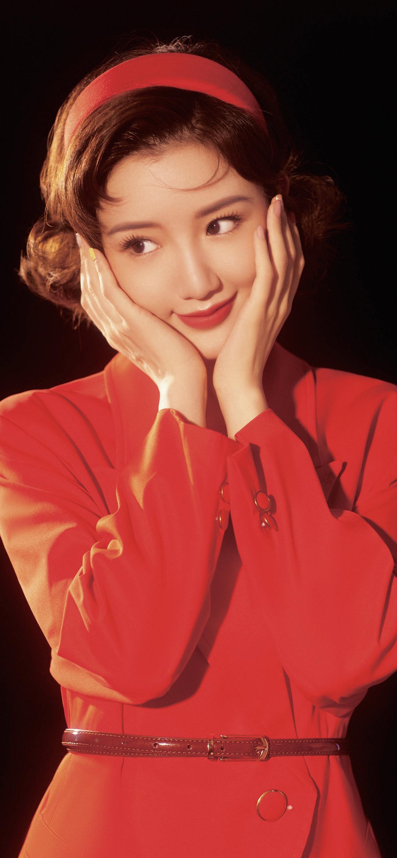 美女壁纸-第6169期-毛晓彤