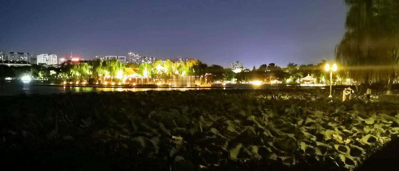 分享一下你随手拍下的城市夜景