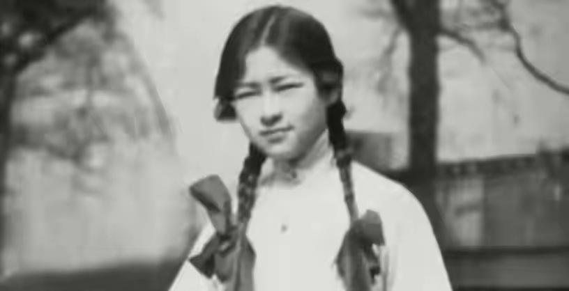 1924年4月，徐志摩看到了希望，林徽因要和他复合了。

之前，林徽因都是对他避