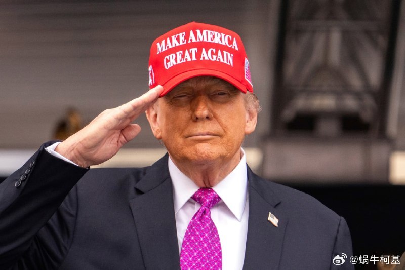 数百名美国特种作战部队成员，包括海豹突击队和游骑兵，已与海军陆战队以及伞兵一同被