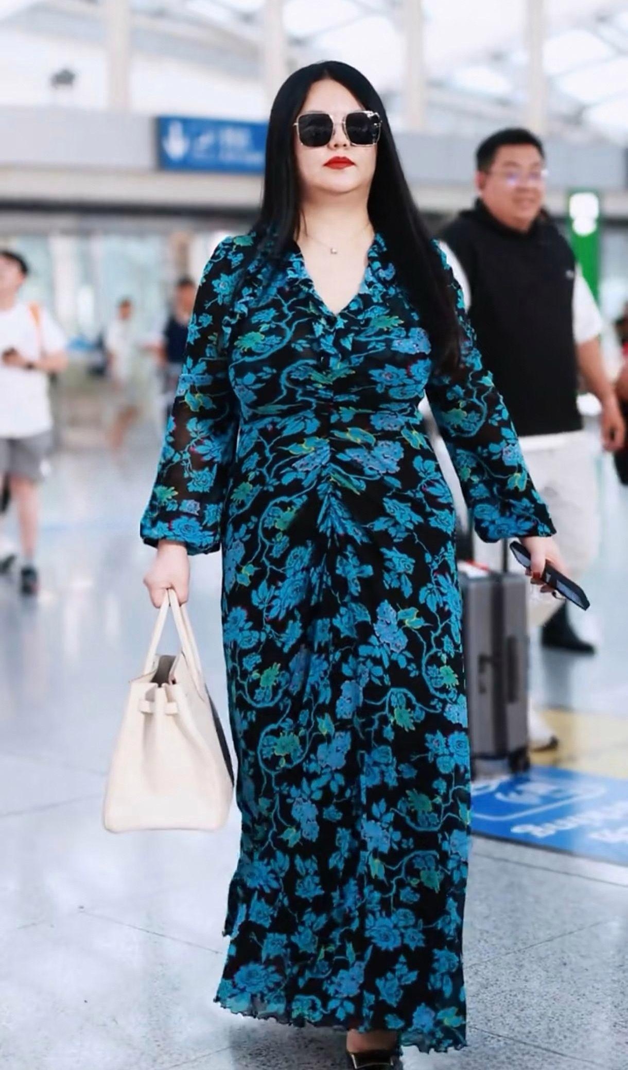 翻到李湘当年采访释永信的片段，现在看全是伏笔！李湘笑着问他武功咋样，能不能露两手