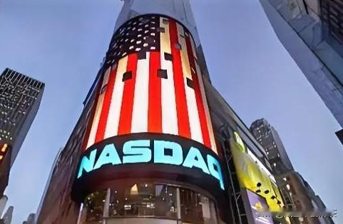 无视监管硬闯美股上市！中能粮科重罚落地，中介一并连带追责
 
见过头铁的，没见过