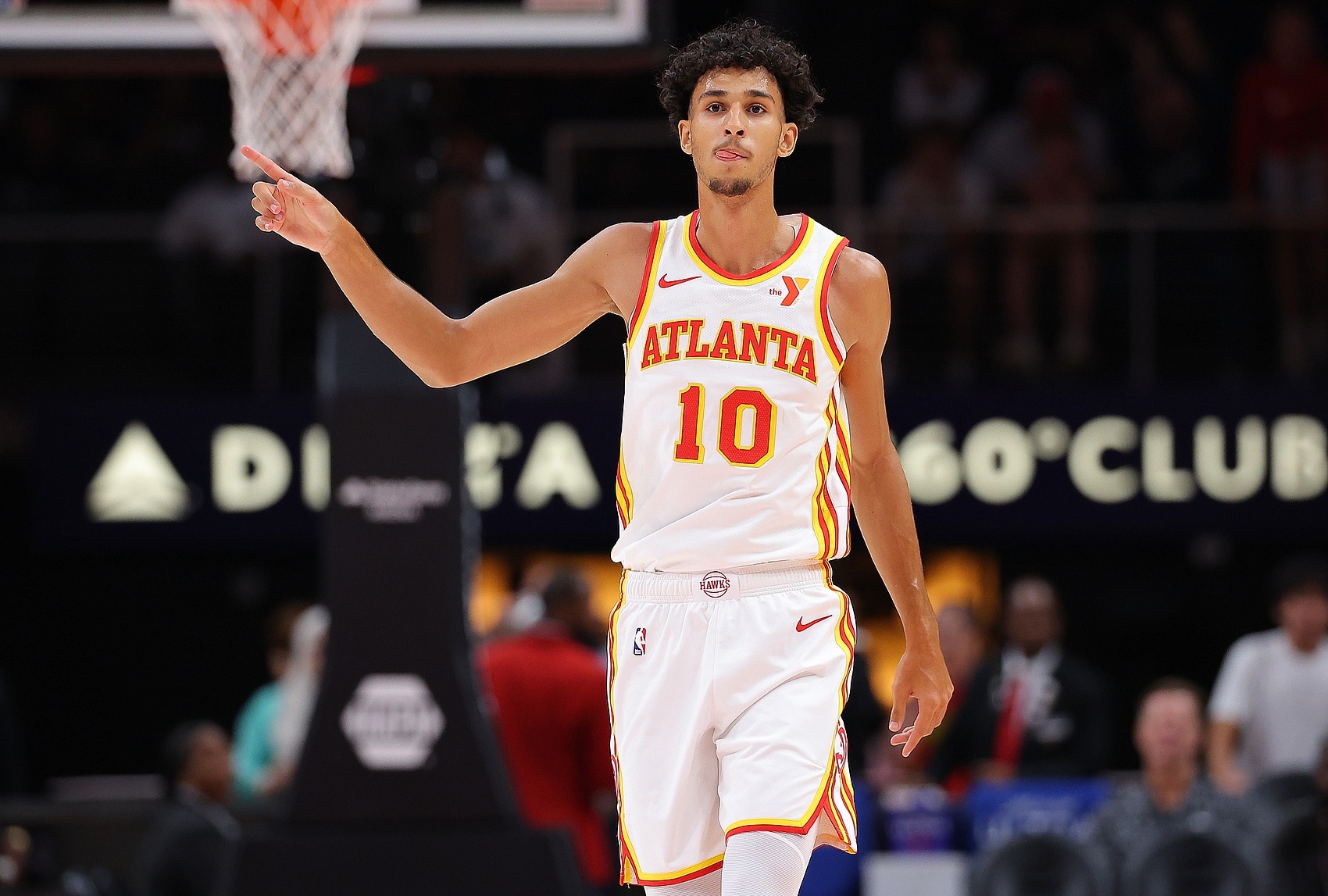 NBA 薪资专家：独行侠将用交易浓眉创造的交易特例来引进里萨谢 