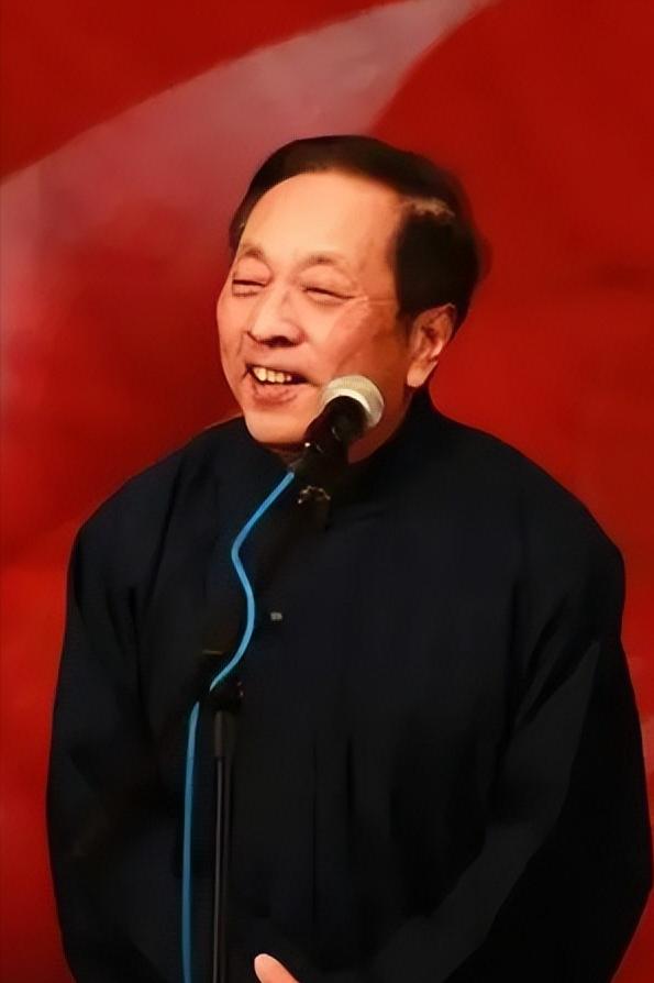 演员，李伯祥说，对于相声演员来说，贯口非常难，特别是大段的贯口，现在基本上，没有