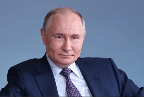 炸了！中东局势直接被普京一出手搅乱，美以连夜急得跳脚，连体面都顾不上了！
 
4