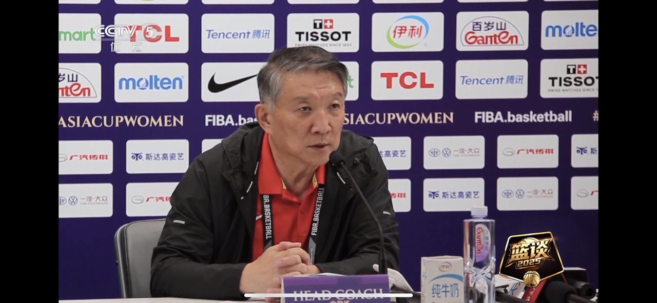 宫鲁鸣说：“希望张子宇成长为一个能攻、能传、能守的全面性中锋”。

这是最新一期