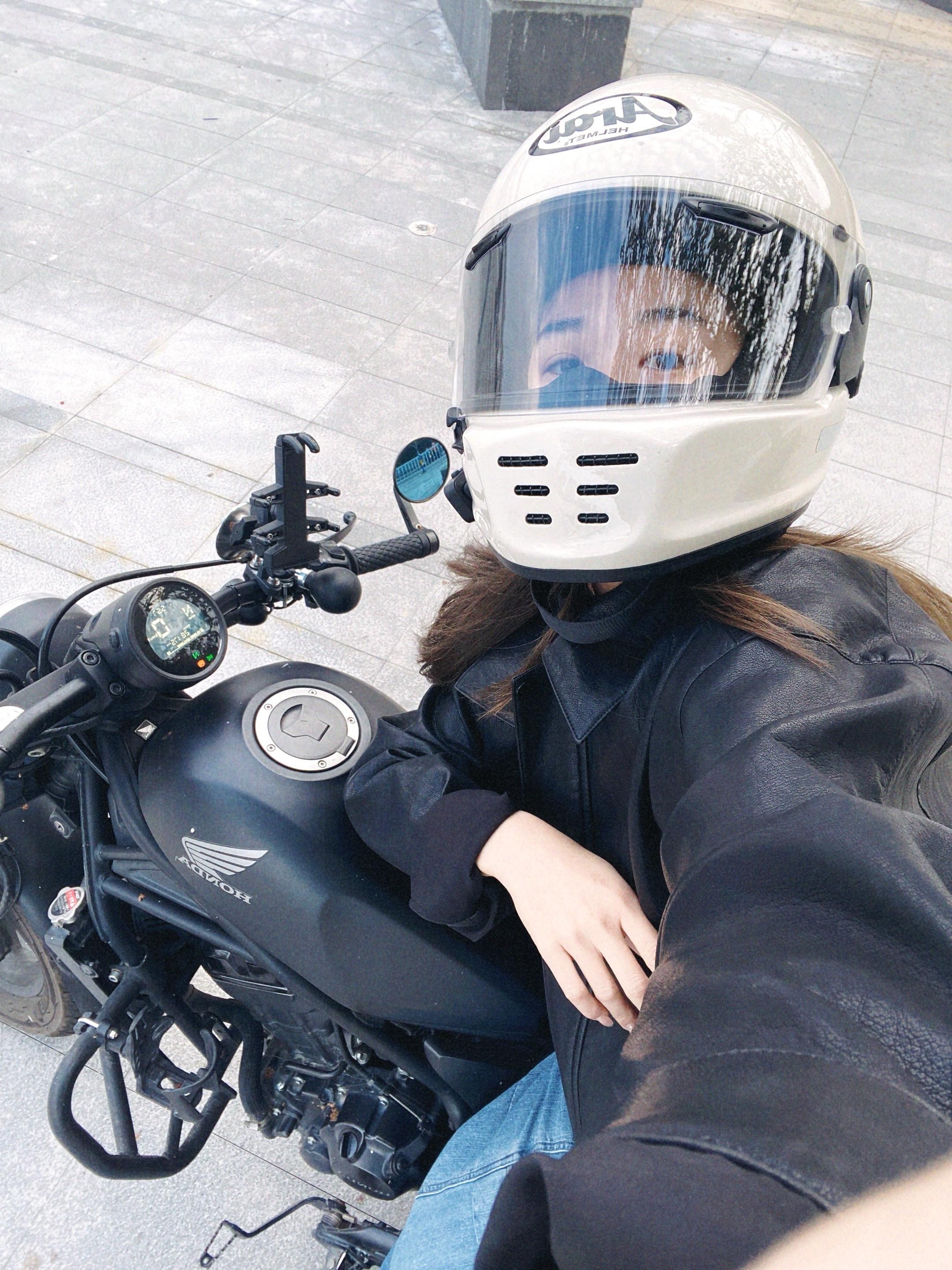 阴天自带清冷感