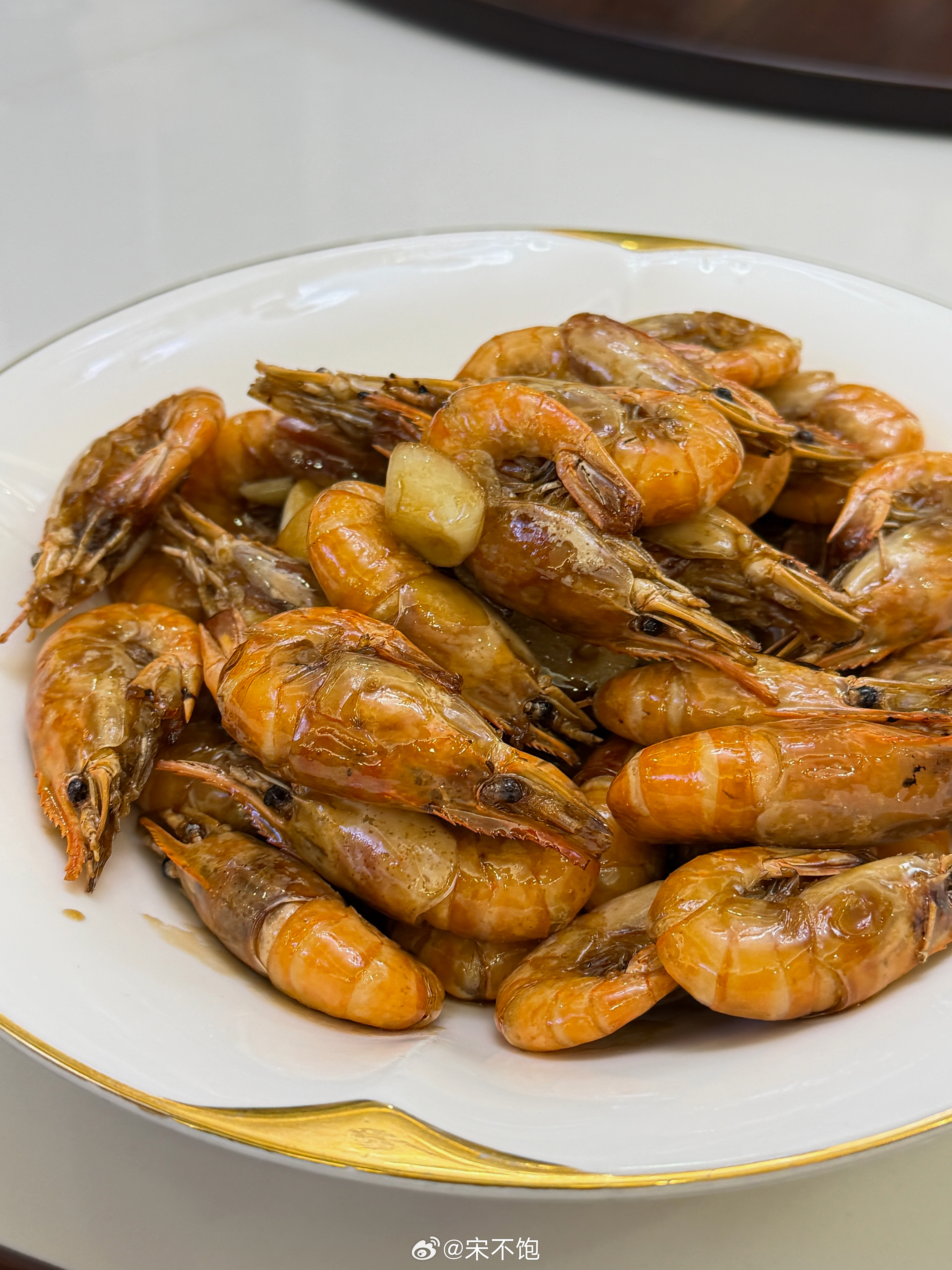 每次来南京大姨妈家，减肥计划都要搁置几天猜猜看我吃了多少块红烧肉和焖烧牛肉 南京