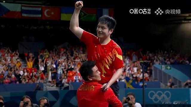 #樊振东成为国乒第6位男单奥运冠军# 喜欢看体育比赛的原因就是，一个职业运动员的