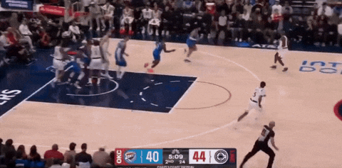 邓恩的防守太好了
今天快船在主场迎战联盟榜首雷霆，最终以107-126失利。
本