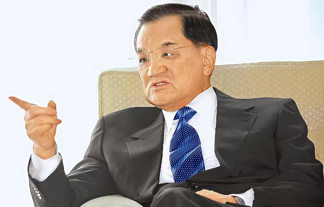紧要关头，连战出手了！说起来也挺有意思，郝龙斌原本在民调中以33.8%的支持率大