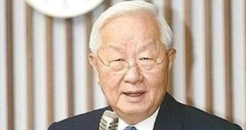 张忠谋说“一点办法都没有”，说的是真话，但不是全部。他指的是2023年那会儿，全