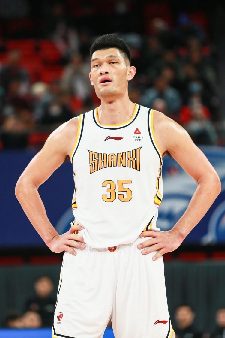 CBA改革——潜力赛就是世界篮坛的笑话！34岁的球员变成潜力股吗？？？。
CBA