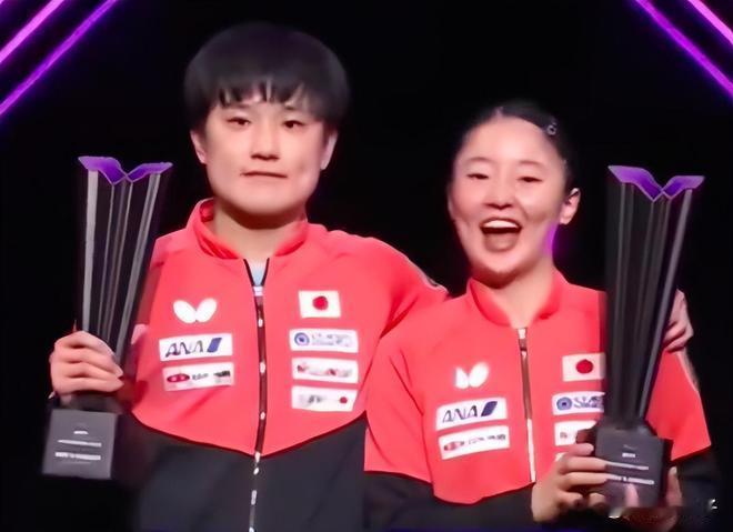 张本智和说：我和妹妹要包揽亚运会男女单打金牌。

年轻人，张狂一点，没有关系。他