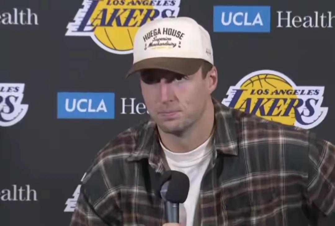 低调的神射手？部分球迷对肯纳德的三大误解
湖人队对火箭队前两战，肯纳德的表现出乎