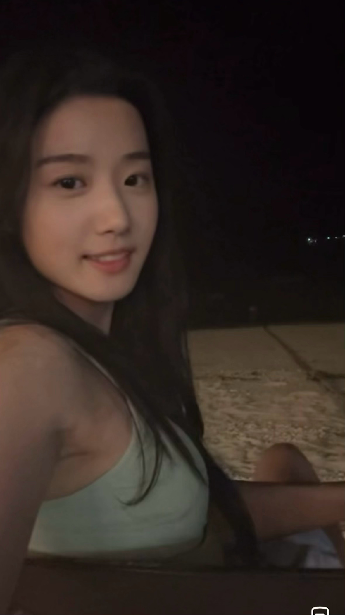 鲈鱼晓晓真的很米很萌呀 ​​​
