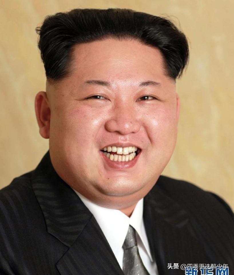 伊朗打出了底气：
笑看航母来半岛，
再次演戏给谁瞧。
基地谁都不会怕，
导弹清除