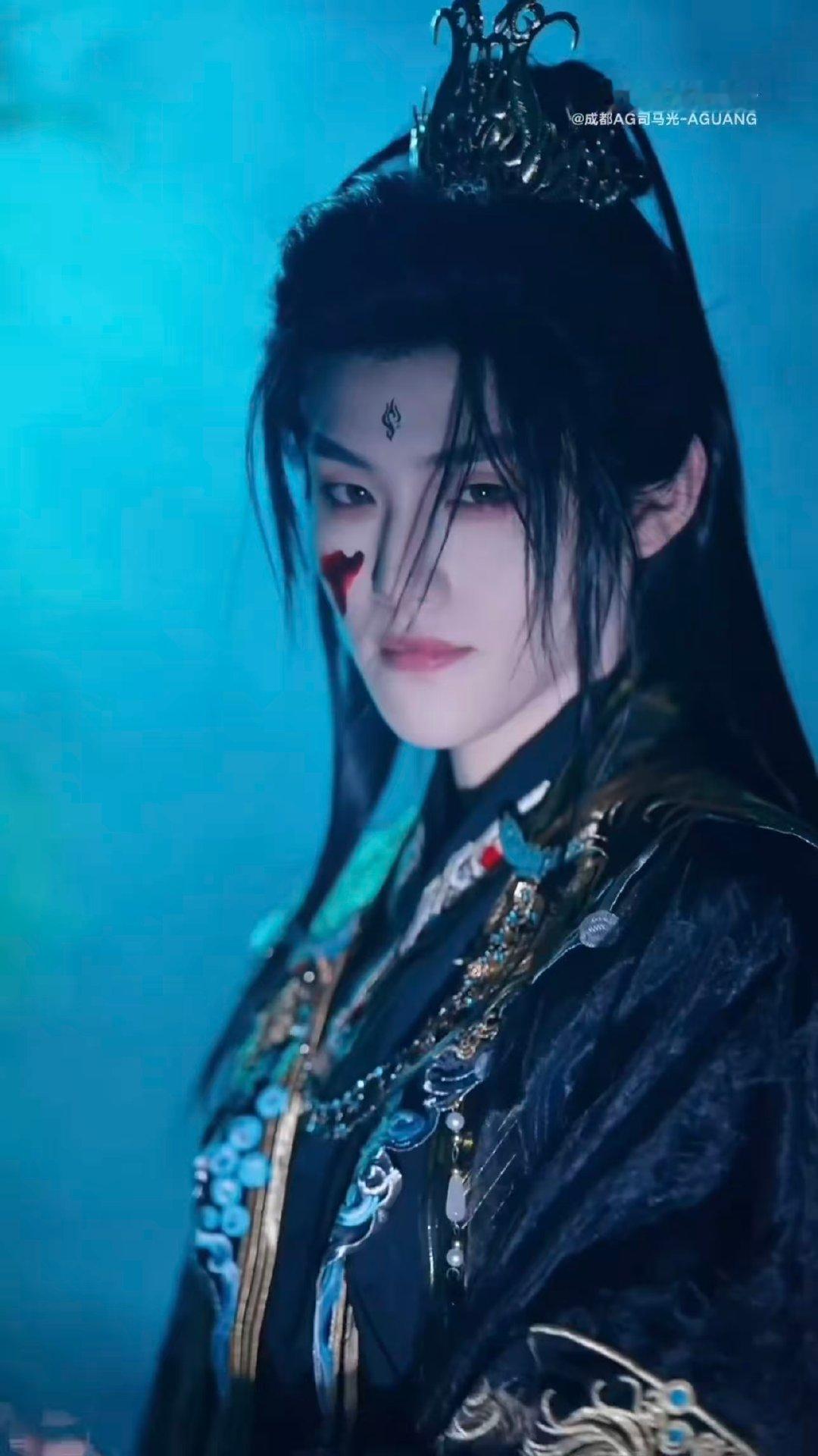 每一帧都是一张美图，帅死我了。