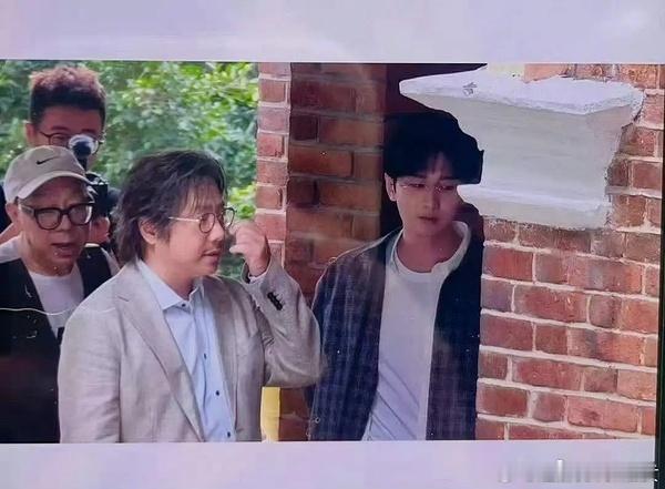 客串配角阵容这么强，扑街咋办？算了毅毅应该扑习惯了 