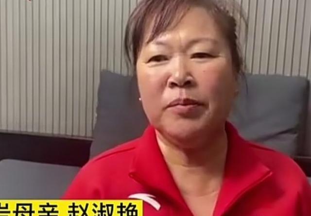 这就是宁忠岩的母亲赵淑艳，是黑龙江省牡丹江市，宁安市石岩镇和平村的普通村民。她为