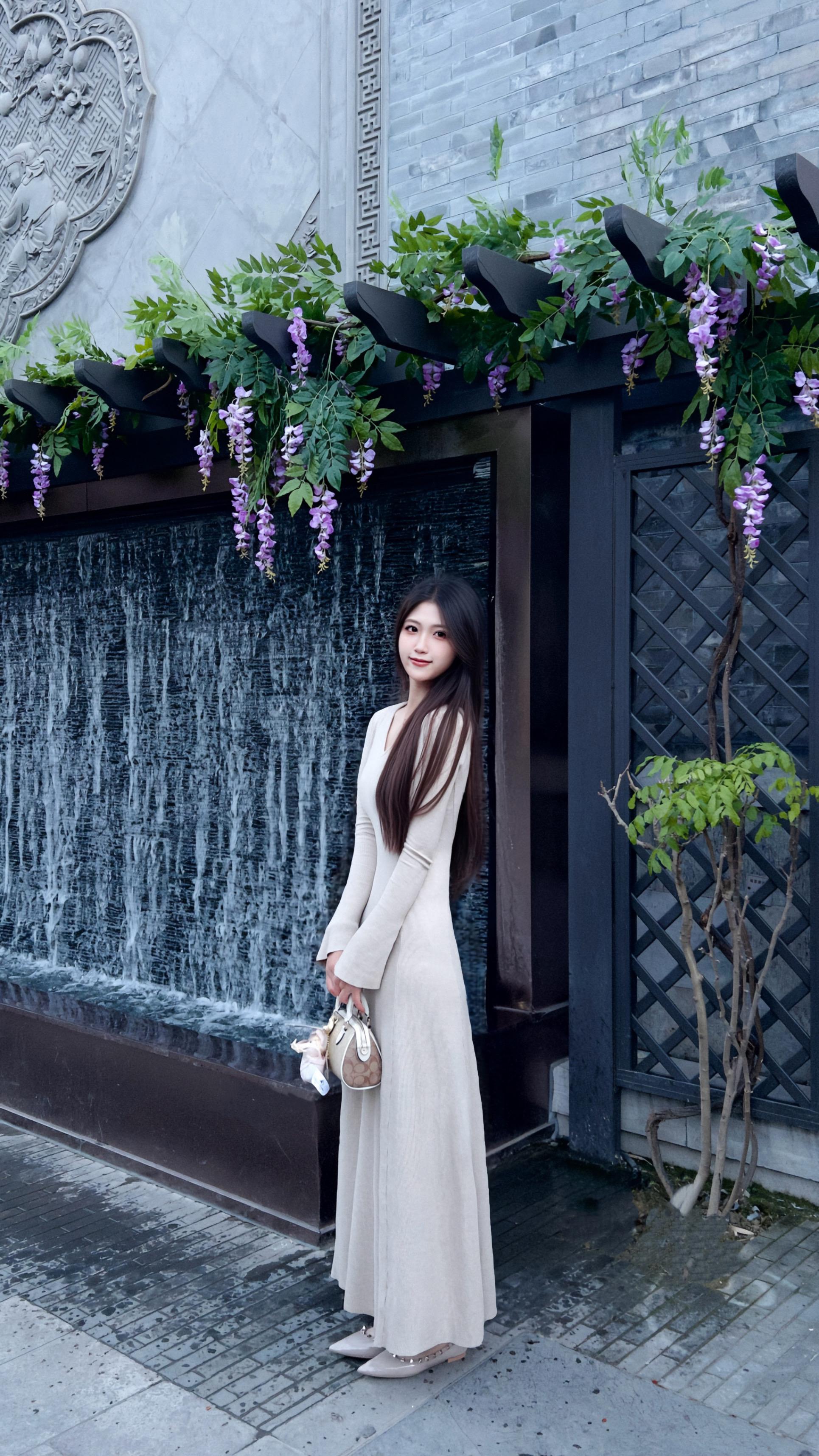 何必苦诉非春时 我来之时便是春