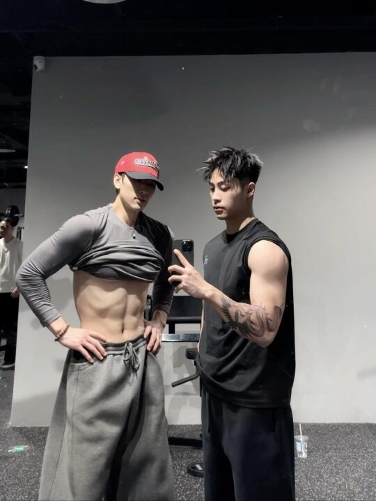 白羊🐑狮子🦁