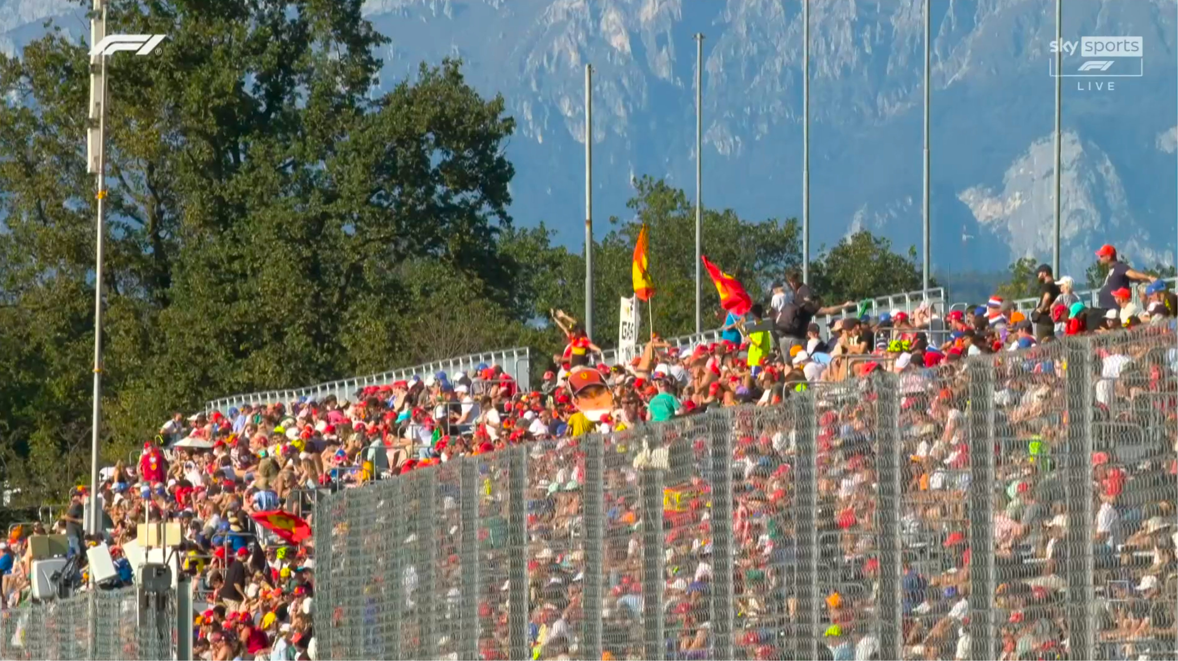 F1冷数据 Crofty：法拉利上一次在FP1包揽1-2是2024年美国大奖赛，