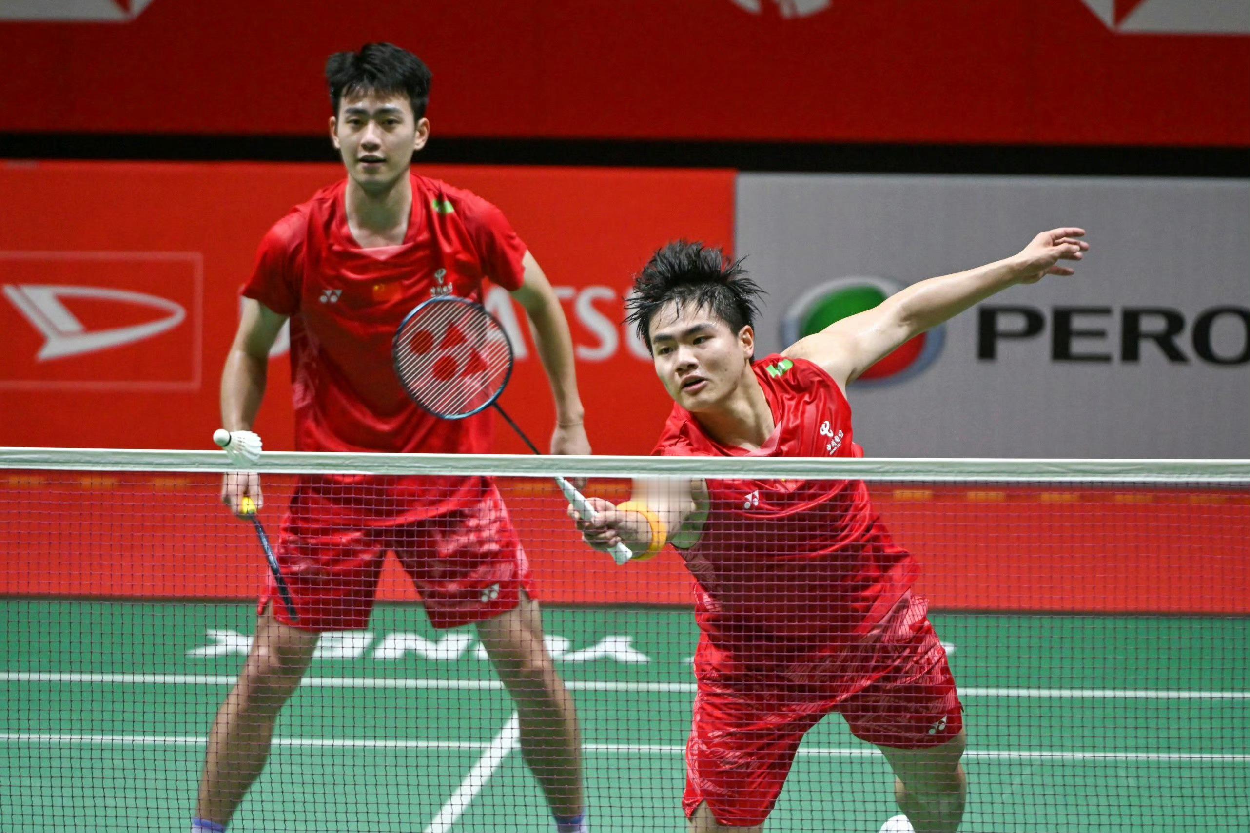 梁伟铿/王昶🇨🇳 21-14、18-21、21-17 🇲🇾钟鸿健/海卡尔