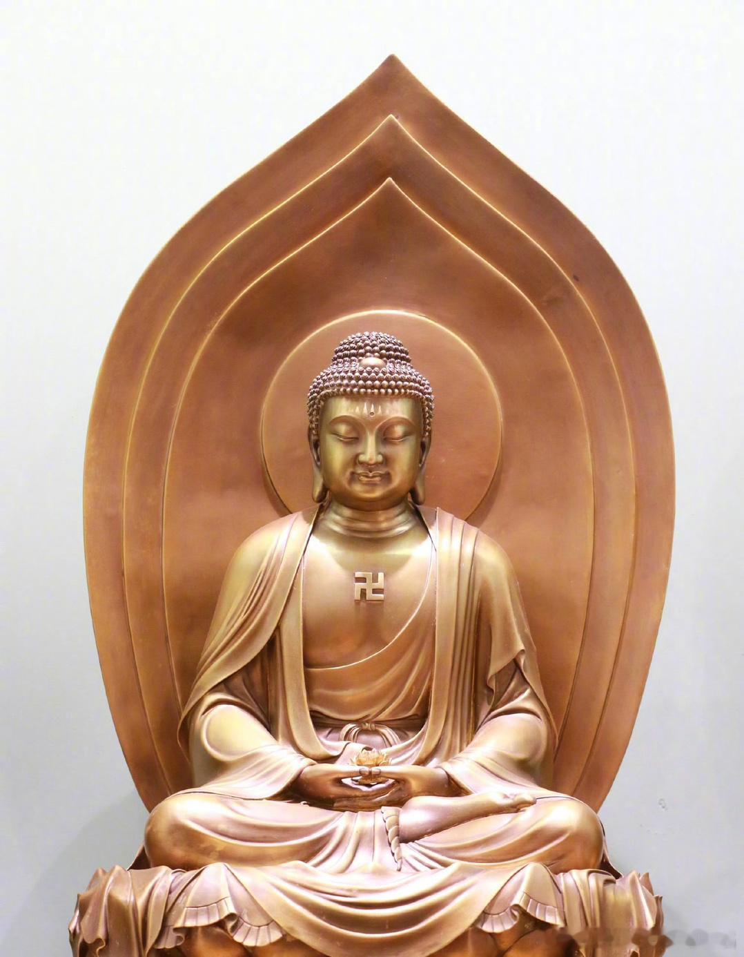 福来运至，必得神明庇佑，所有问题自然皆能迎刃而解。​​ ​​​