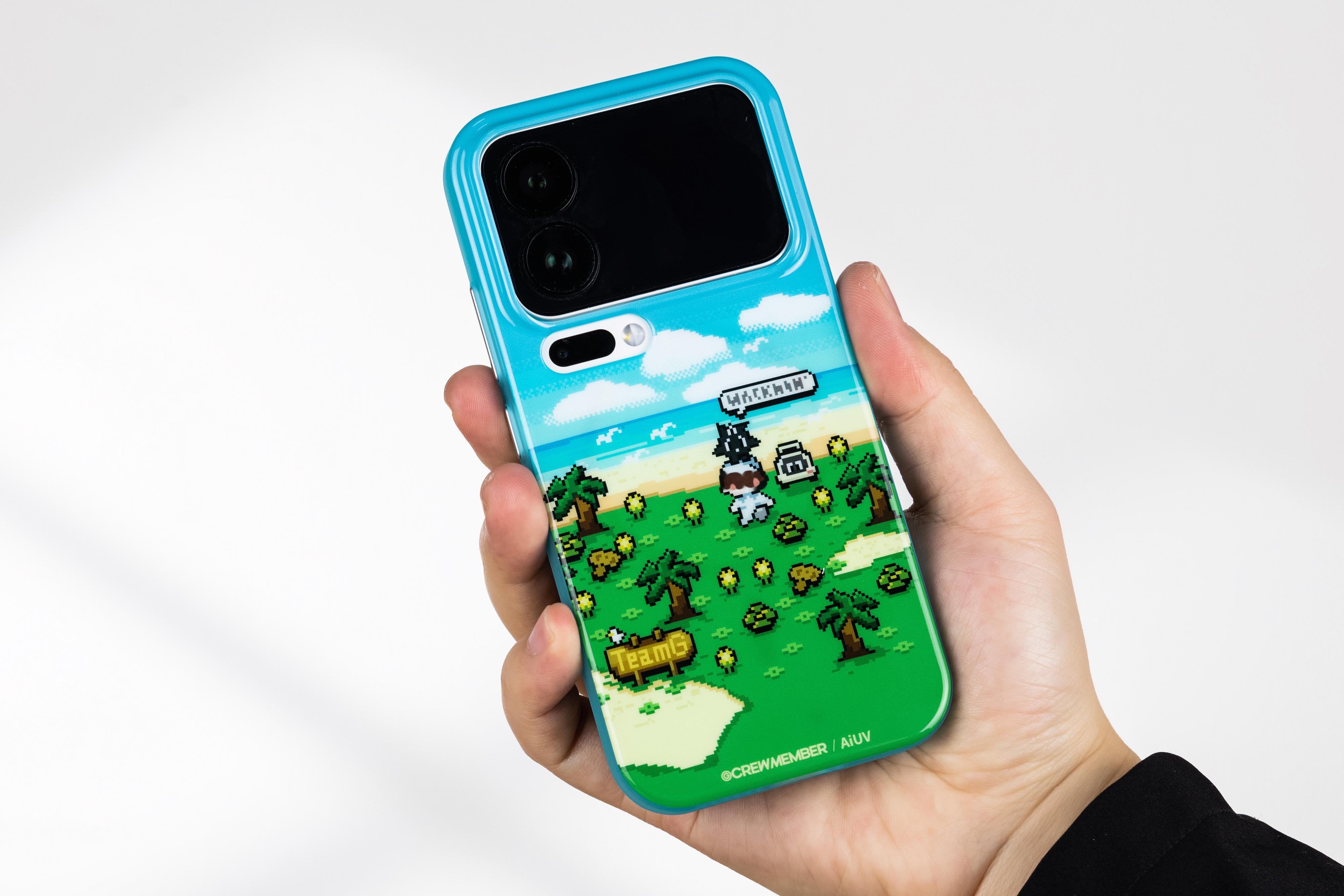 收到家的AiUV×机核吉考斯工业联名手机壳了，手感细腻、轻巧，色彩明艳，并且还支