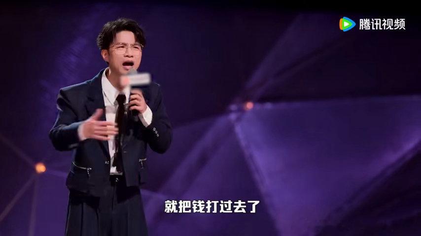 还是得看点脱友3才有力气讨生活这档节目最难得的就是落地，不聊悬浮的话题，只讲柴米
