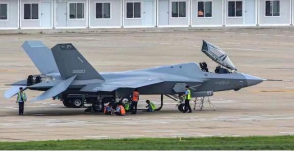 中国被难住了！巴基斯坦正式下了一张120亿美元的天价订单，目标直指中国的五代隐身